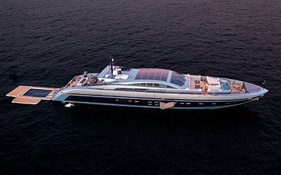Yachts & Commercial